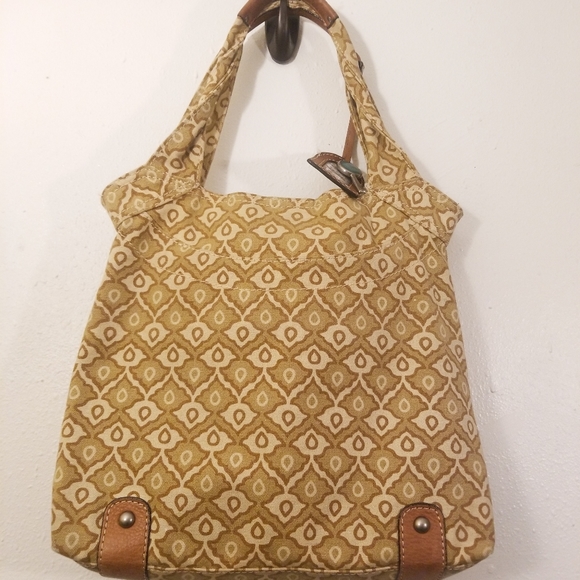 Fossil. beige patterned canvas style shoulder bag with leather detail. - Picture 4 of 6